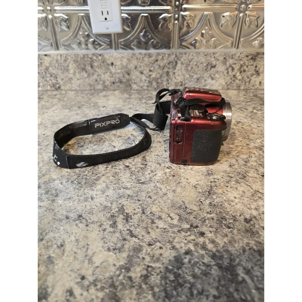 Red Kodak PIXPRO AZ401 Digital Camera Parts Only Read